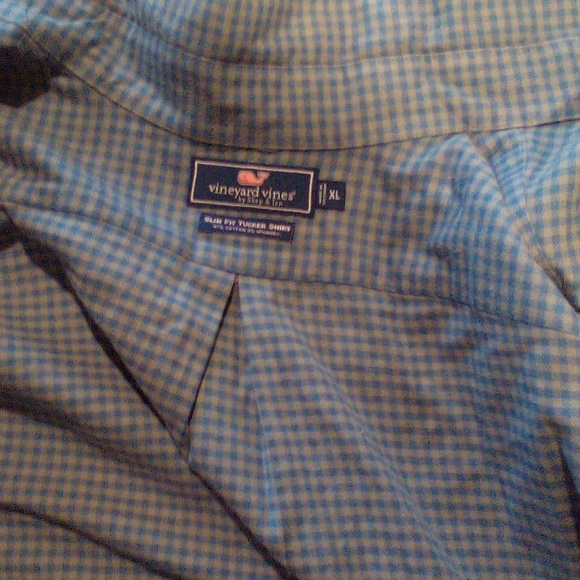 Men's XL Vineyard Vines, Long Sleeved Button Down Shirt! - Picture 7 of 7